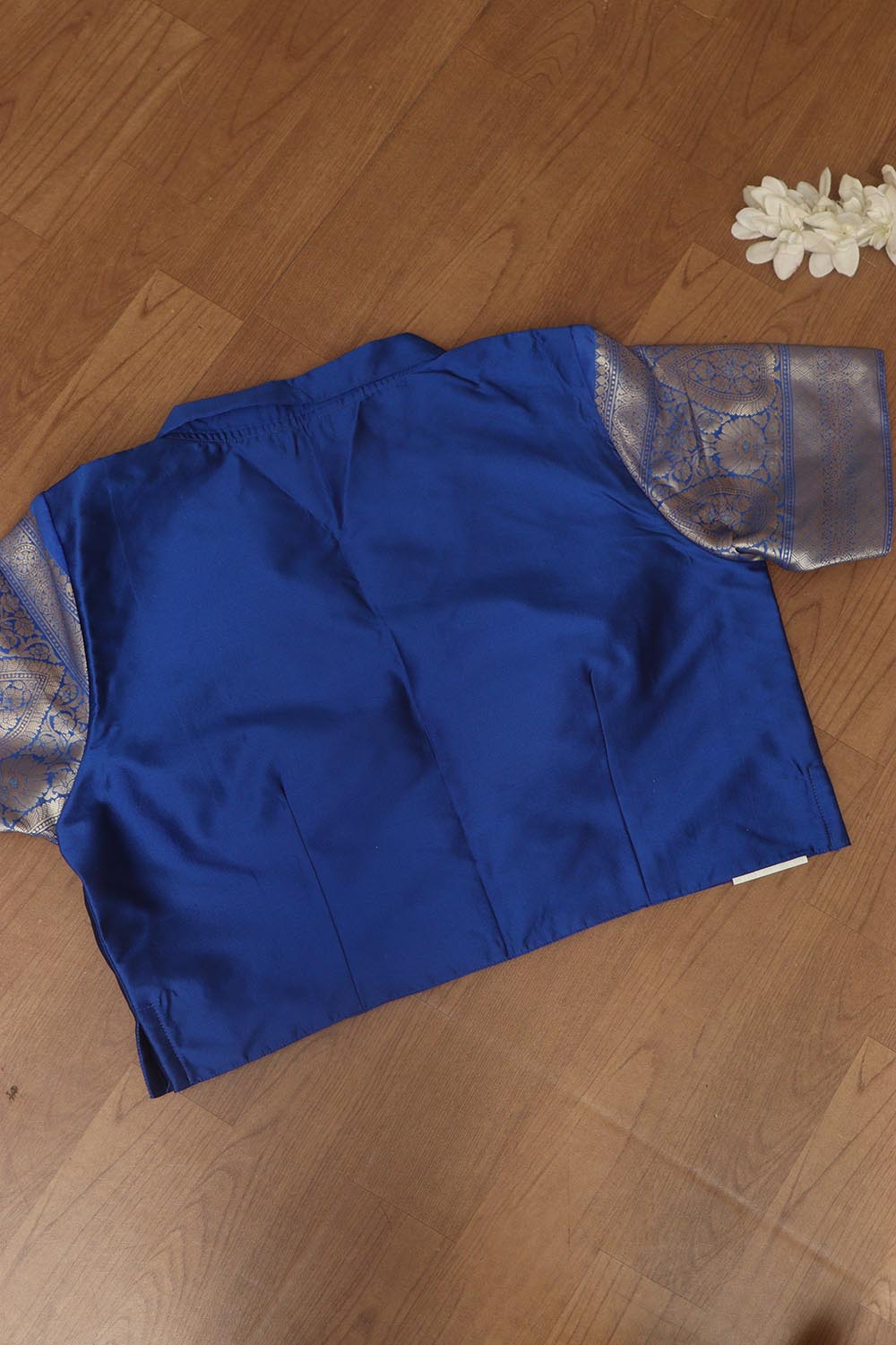 Blue Plain Silk Non Padded Blouse With Banarasi Border - Luxurion World