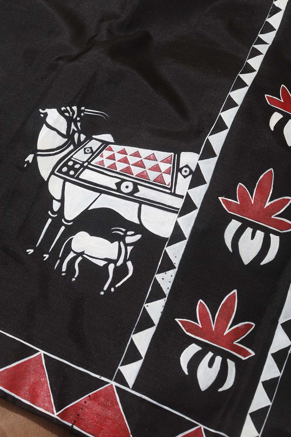 Black Hand Painted Pure Silk Pichwai U Neck Non Padded Stitched Blouse - Luxurion World