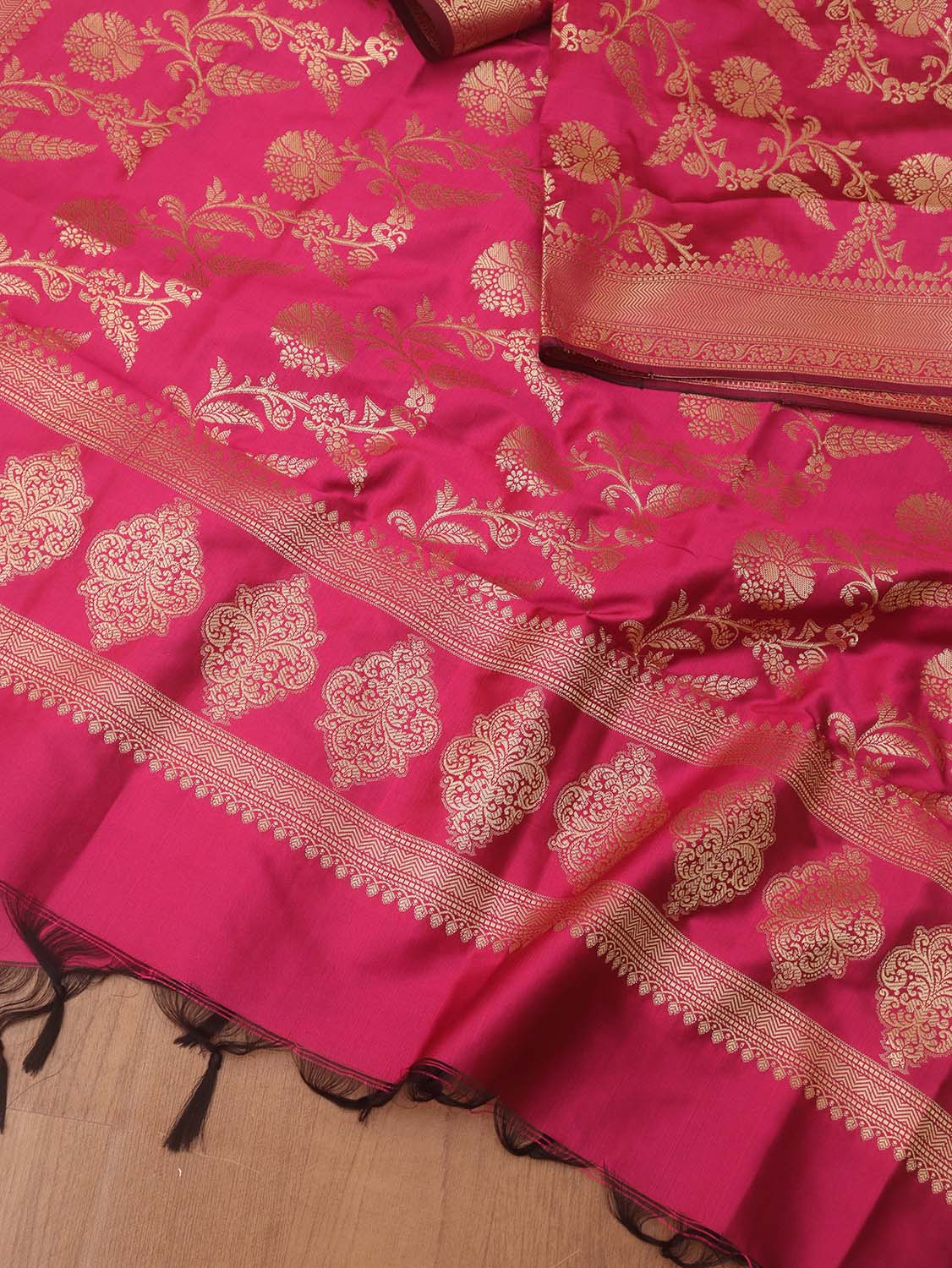 Pink Banarasi Silk Dupatta - Luxurion World