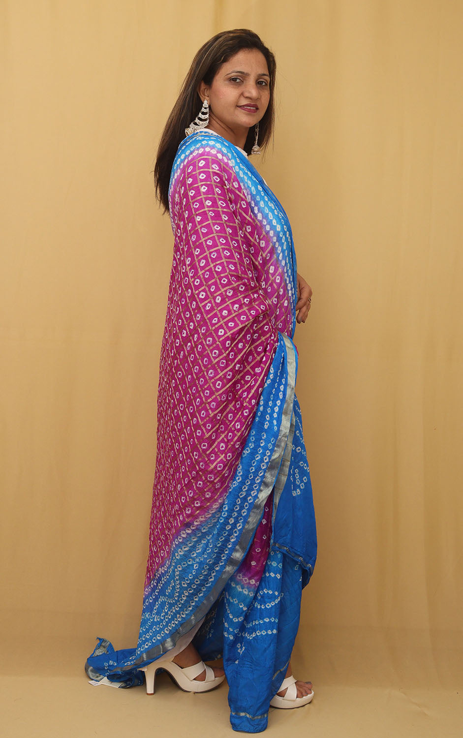 Stylish Blue and Purple Bandhani Silk Dupatta for Fashionable Look - Luxurion World
