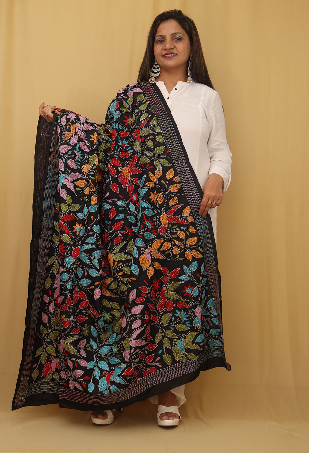 Exquisite Black Kantha Silk Dupatta with Hand Embroidery - Luxurion World