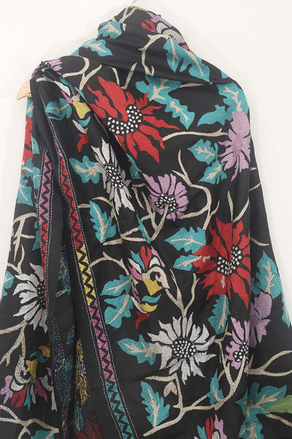 Elegant Black Hand Embroidered Kantha Silk Dupatta - Luxurion World