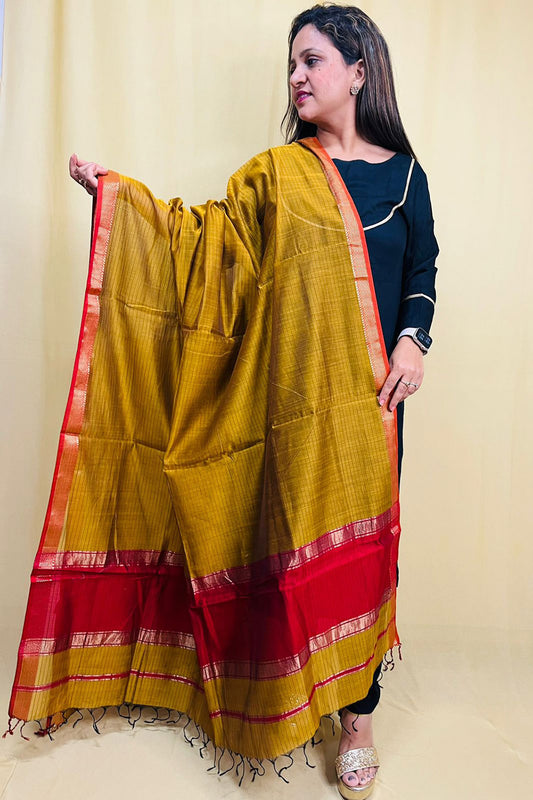 Stunning Yellow Maheshwari Silk Cotton Dupatta - Handloom Crafted - Luxurion World