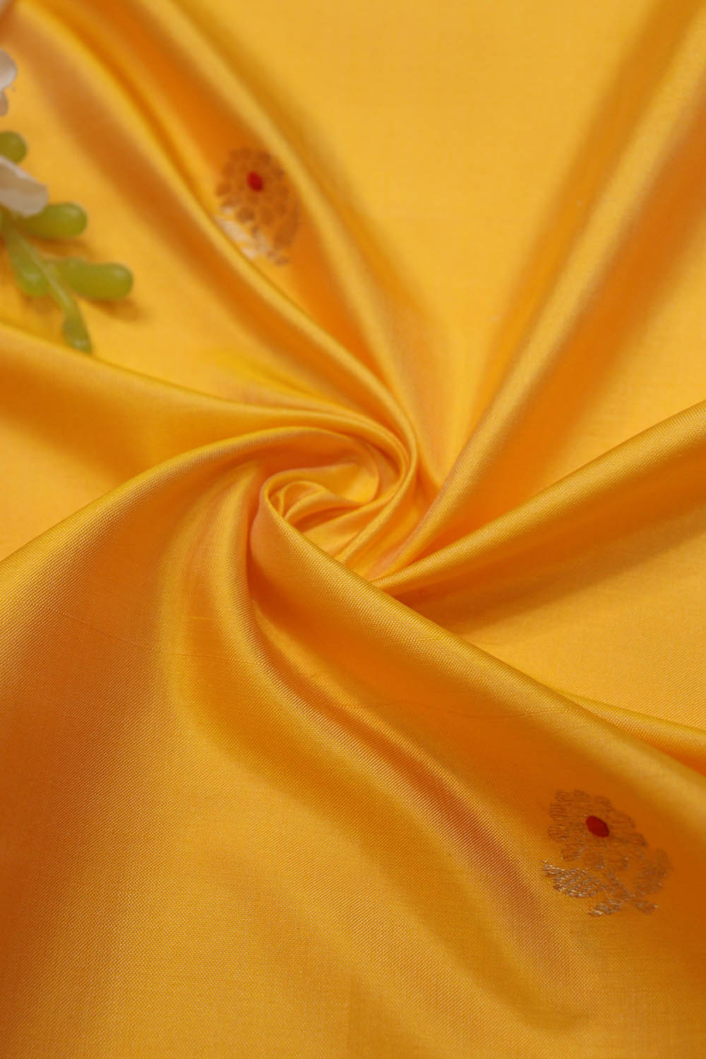 Yellow Banarasi Pure Katan Silk Booti Design Fabric ( 1 Mtr ) - Luxurion World