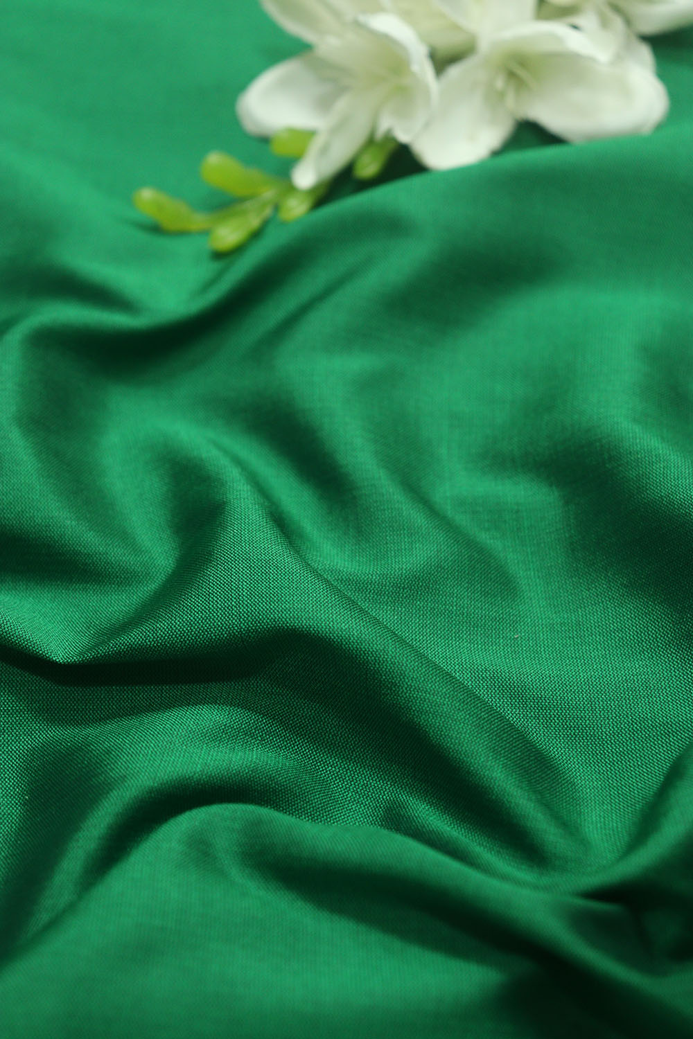 Green Plain Silk Fabric ( 0.5 Mtr ) - Luxurion World