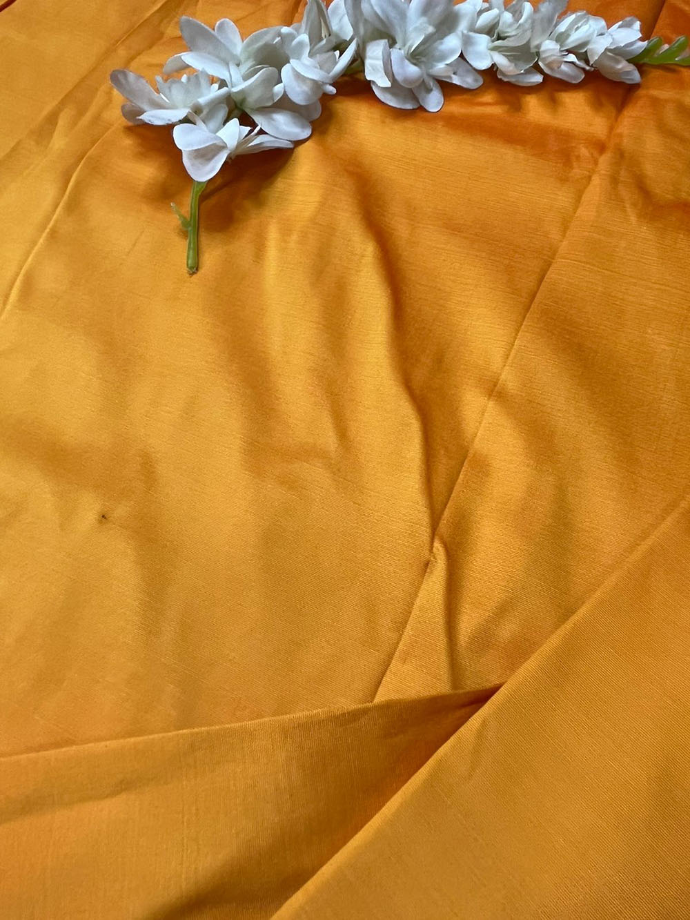 Yellow Plain Silk Fabric ( 1 Mtr ) - Luxurion World