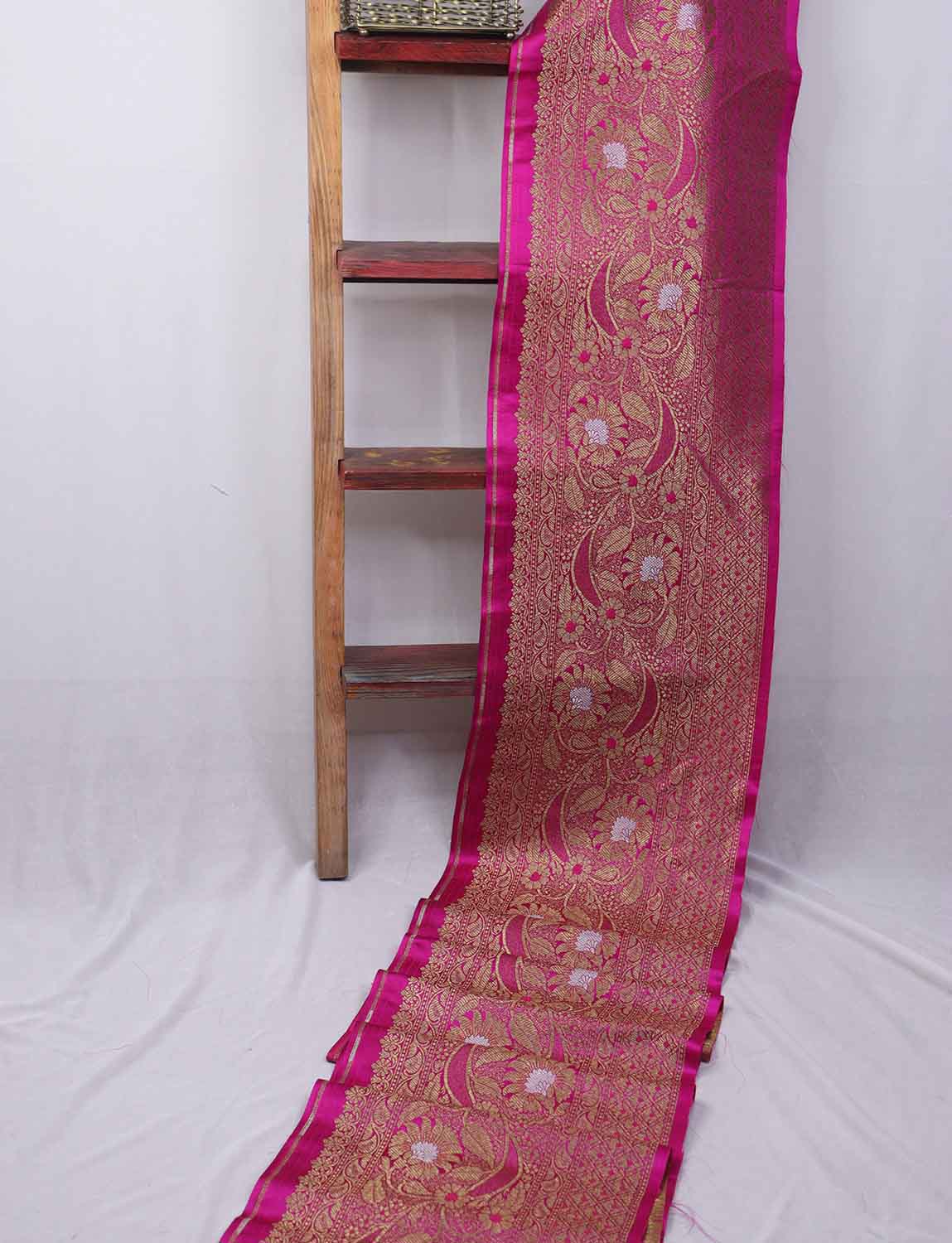 Pink Banarasi Silk Lace ( 1 Mtr ) - Luxurion World