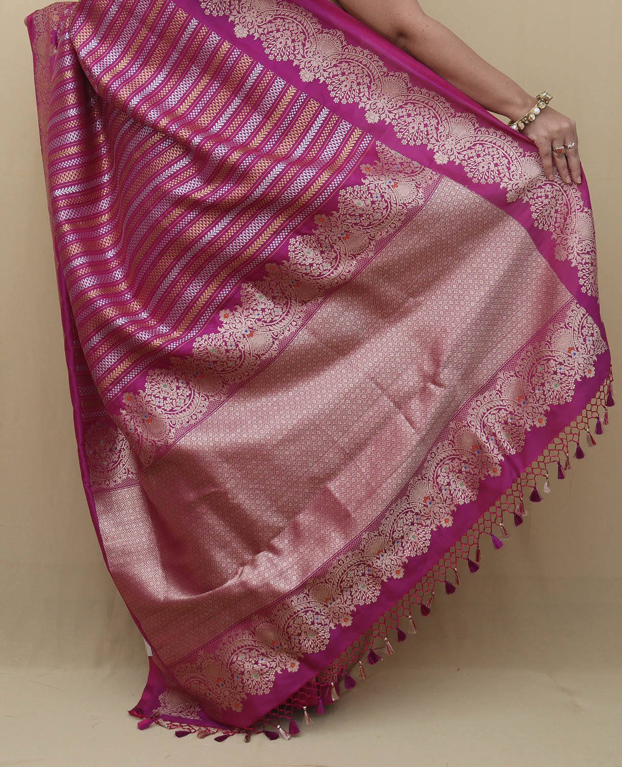 Stunning Pink Handloom Banarasi Katan Silk Saree with Sona Roopa Stripe Design - Luxurion World