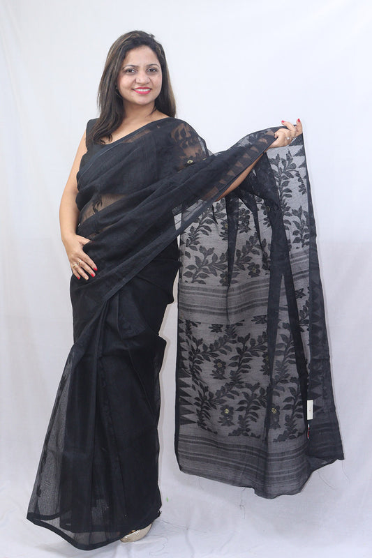 Stunning Black Dhakai Jamdani Cotton Saree - Perfect for Any Occasion! - Luxurion World