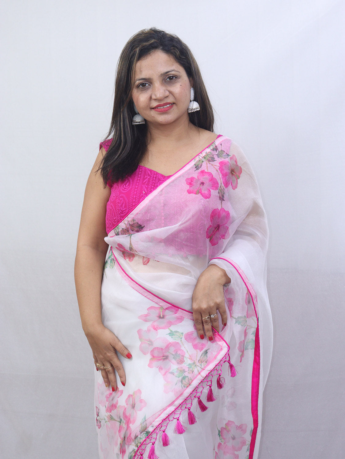Off-White and Pink Organza Saree: Trendy Digital Print Design - Luxurion World