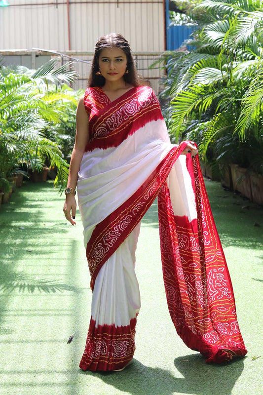 Stunning Off White Bandhani Gajji Silk Saree - Perfect for Any Occasion - Luxurion World