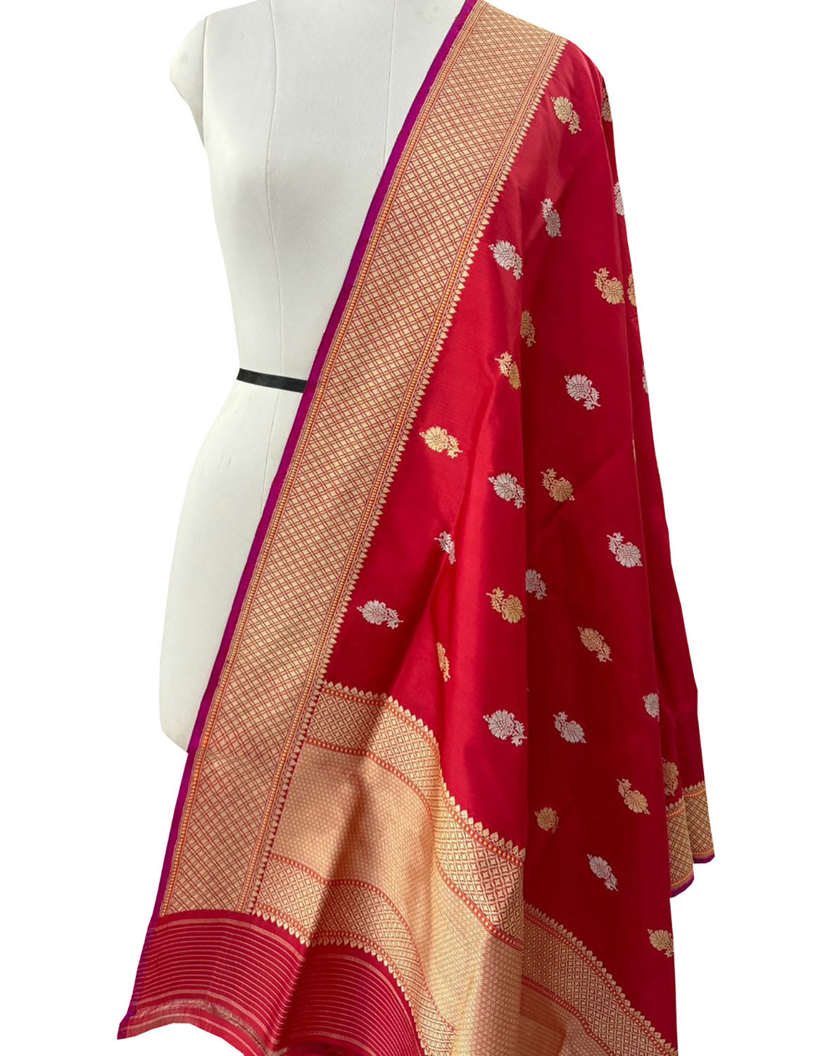 Red Banarasi Handloom Pure Katan Silk Dupatta - Luxurion World