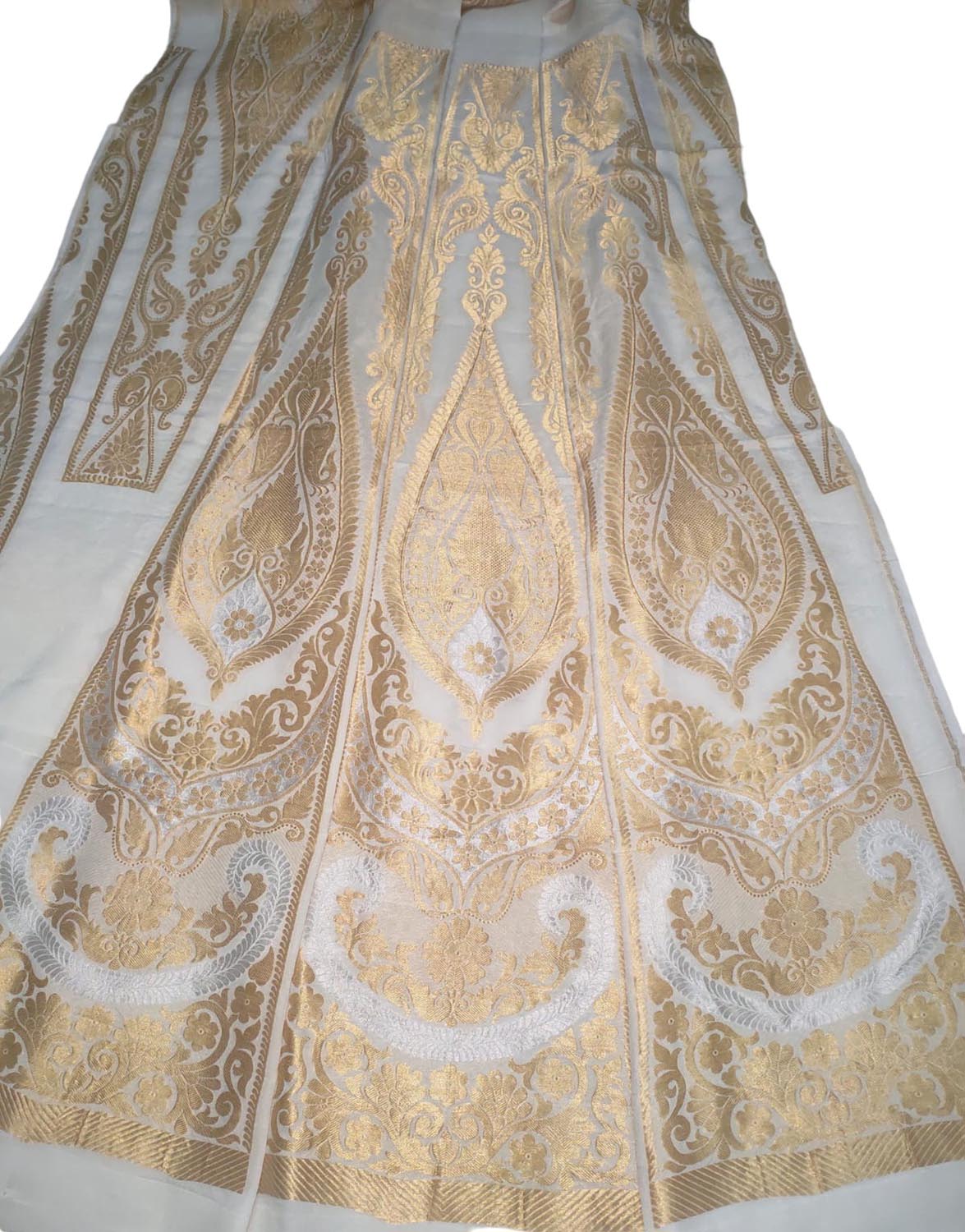 Dyeable Banarasi Handloom Pure Georgette Unstitched Lehenga Set - Luxurion World