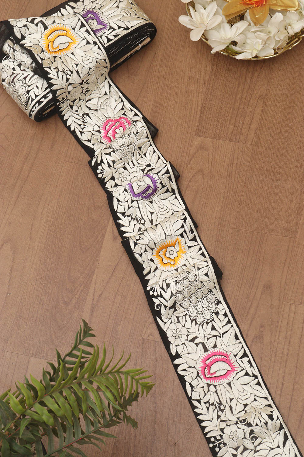 Multicolor Hand Embroidered Parsi Georgette Lace ( 9 Mtr ) - Luxurion World