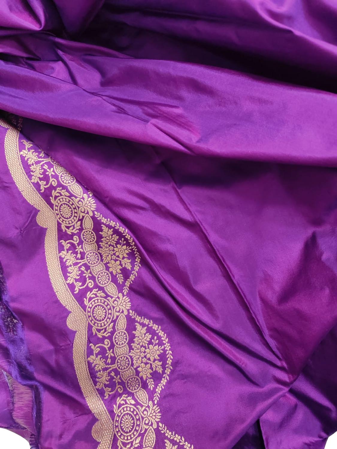 Purple Banarasi Handloom Pure Katan Silk Saree - Luxurion World