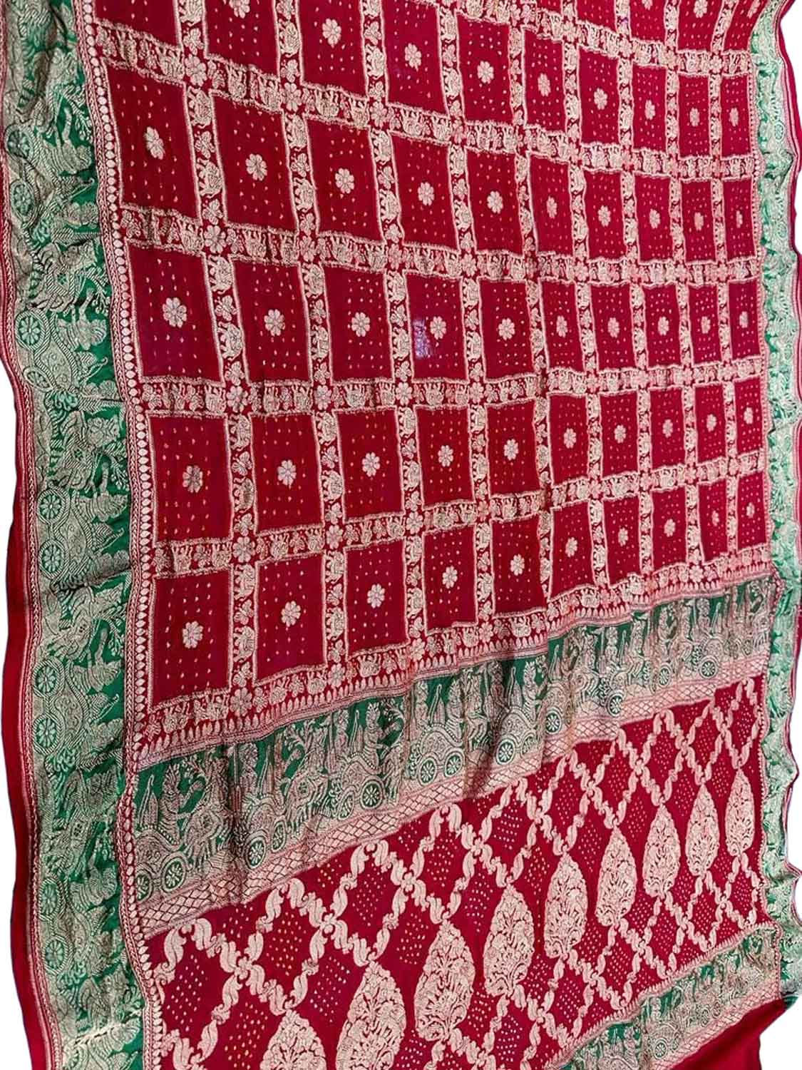 Pure Elegance: Red Banarasi Bandhani Georgette Saree - A Stunning Masterpiece - Luxurion World