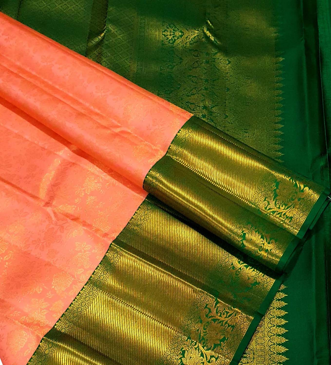 Peach Pure Silk Kanjeevaram Handloom Korvai Saree - Luxurion World