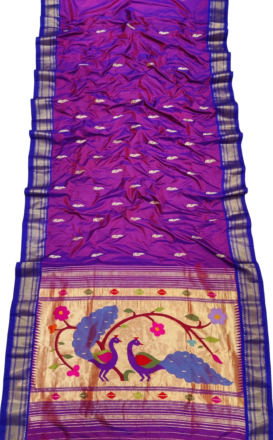 Exquisite Purple Paithani Handloom Silk Saree - Pure Elegance - Luxurion World
