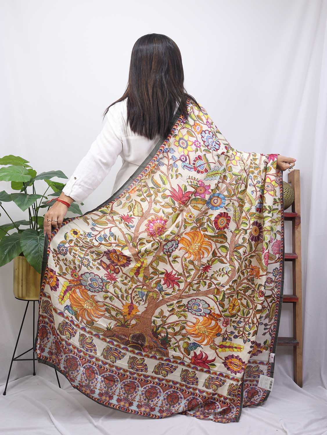 Multicolor Block Printed Mul Satin Silk Dupatta - Luxurion World