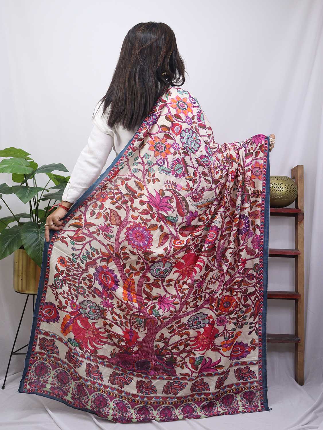 Multicolor Block Printed Mul Satin Silk Dupatta - Luxurion World