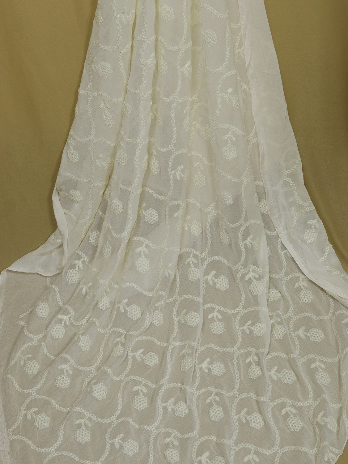 Chic White Trend: Stylish Georgette Dupatta with Embroidery - Luxurion World