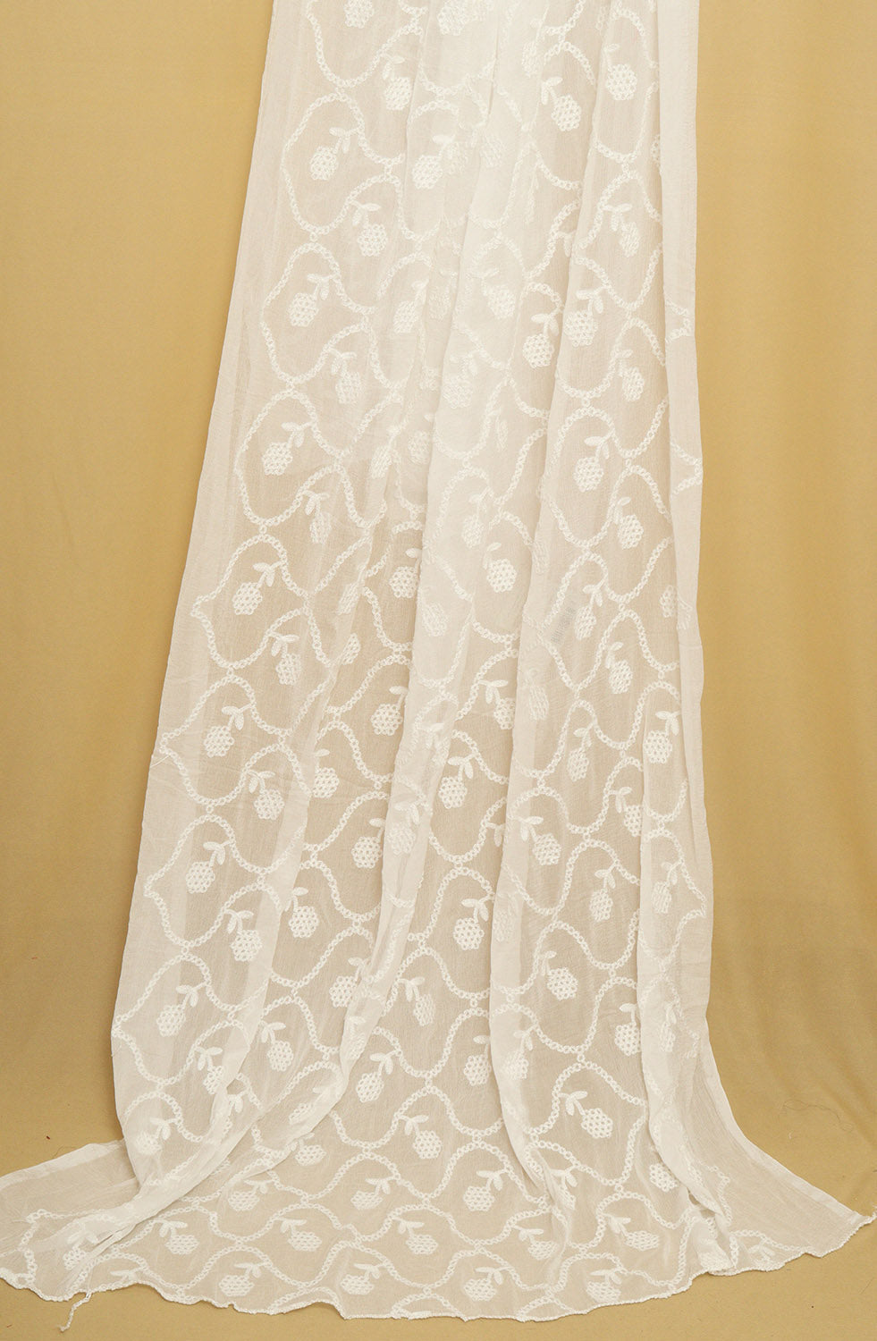 Dazzling Georgette Dupatta: Embroidered & Dyeable - A Must-Have! - Luxurion World