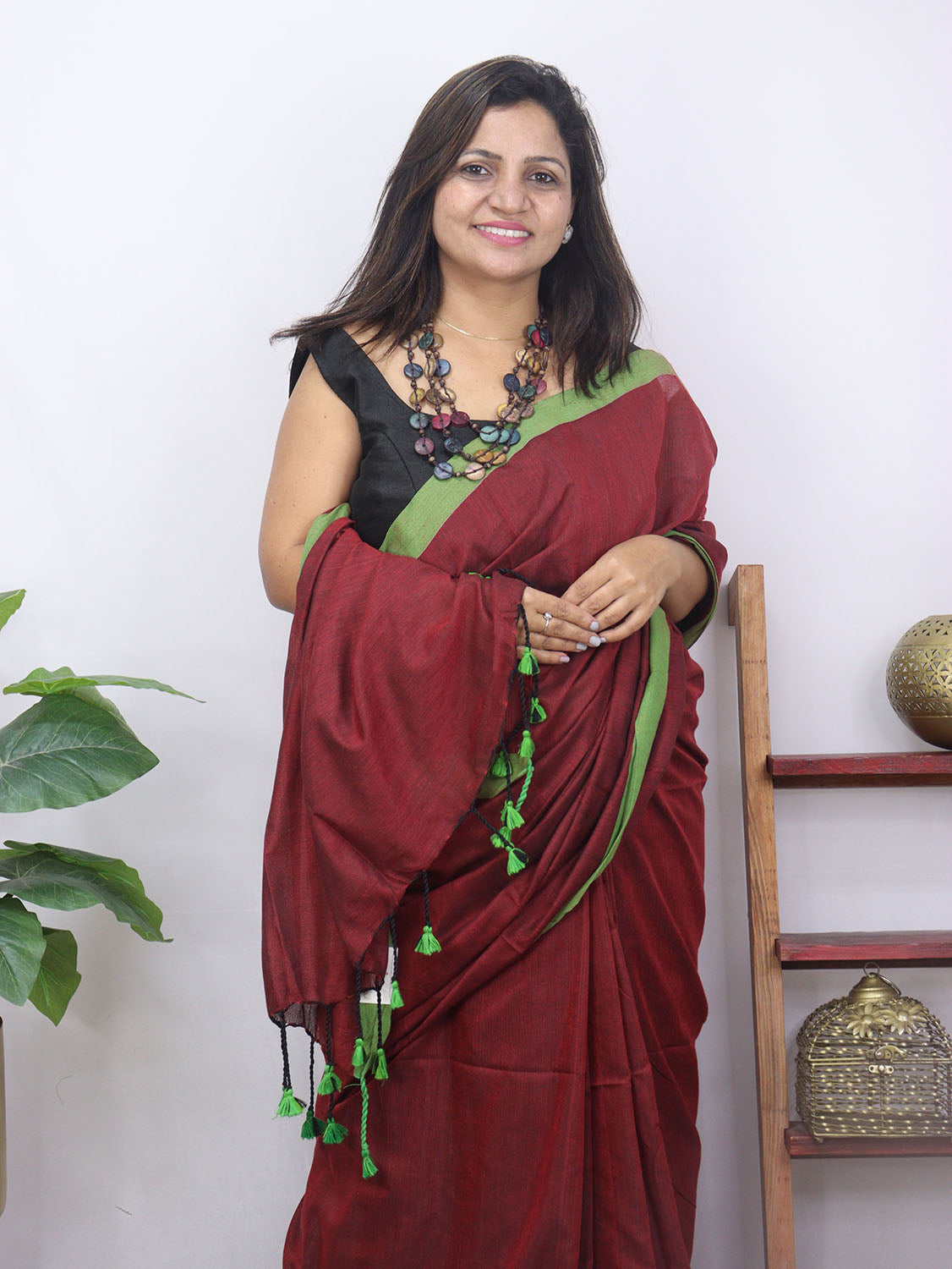 Maroon Bengal Plain Cotton Saree - Luxurion World