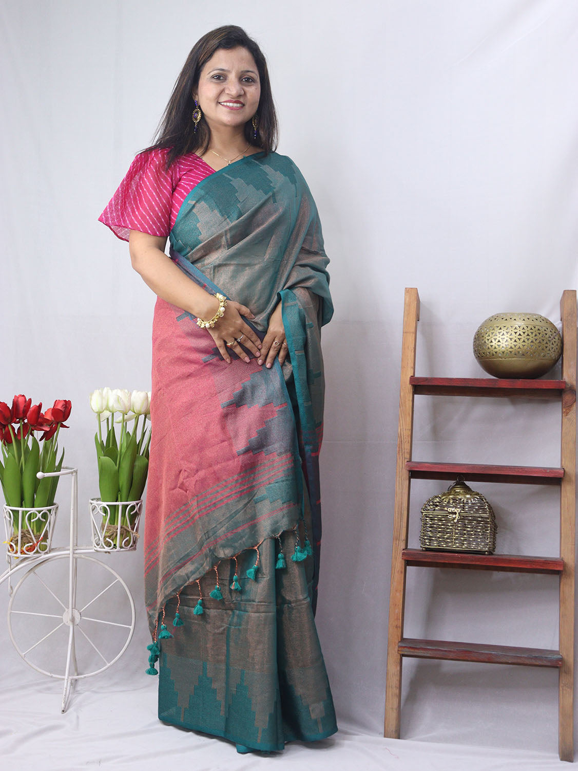 Stunning Blue Bengal Tissue Cotton Saree for Elegant Style - Luxurion World