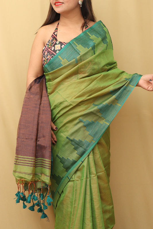 Ethnic Green Bengal Tissue Cotton Saree with Temple Border - Luxurion World