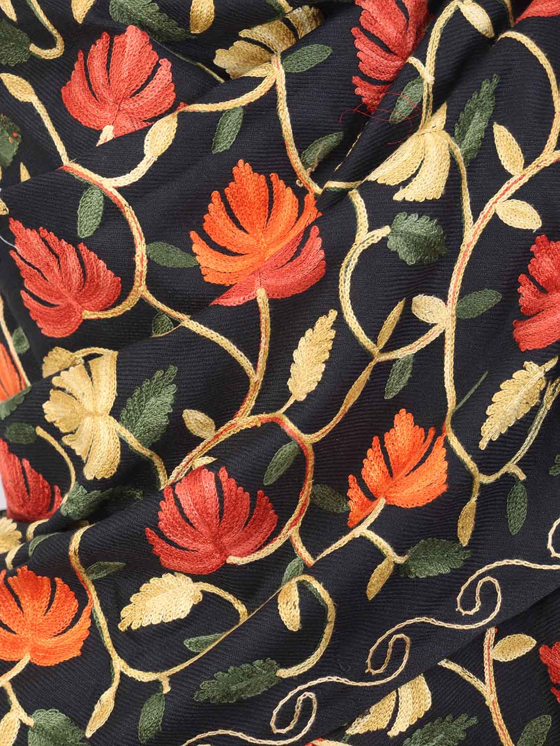 Black Embroidered Kashmiri Aari Work Woollen Stole - Luxurion World