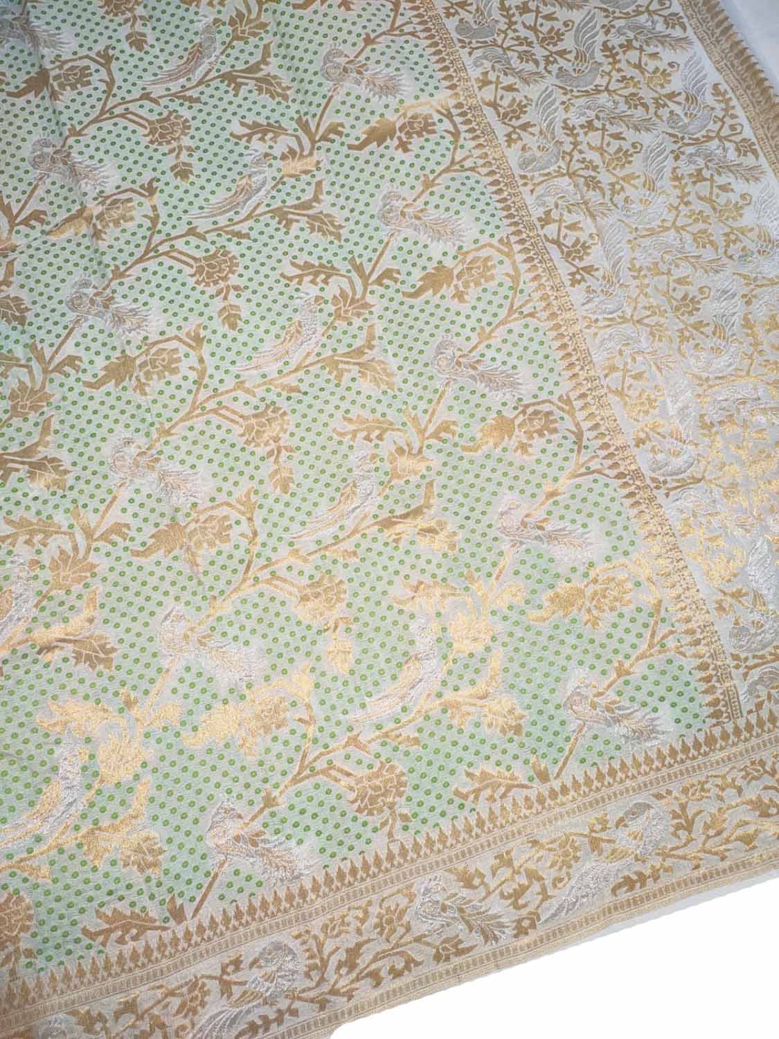 Green Banarasi Handloom Pure Georgette Dupatta - Luxurion World