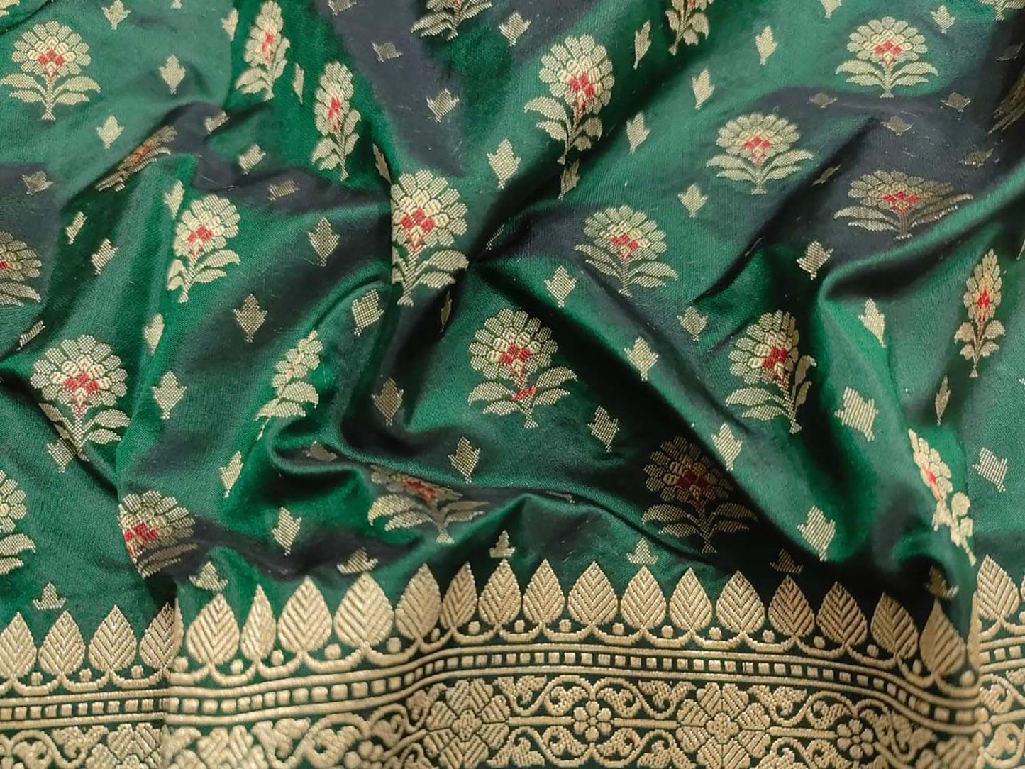 Green Banarasi Handloom Pure Katan Silk Dupatta - Luxurion World