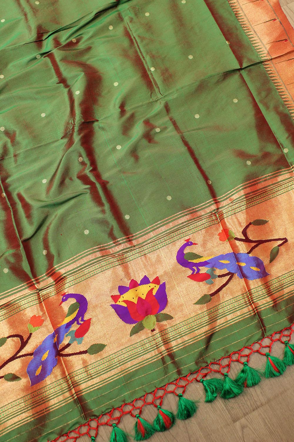 Green Handloom Paithani Pure Silk Peacock Design Muniya Border Dupatta - Luxurion World