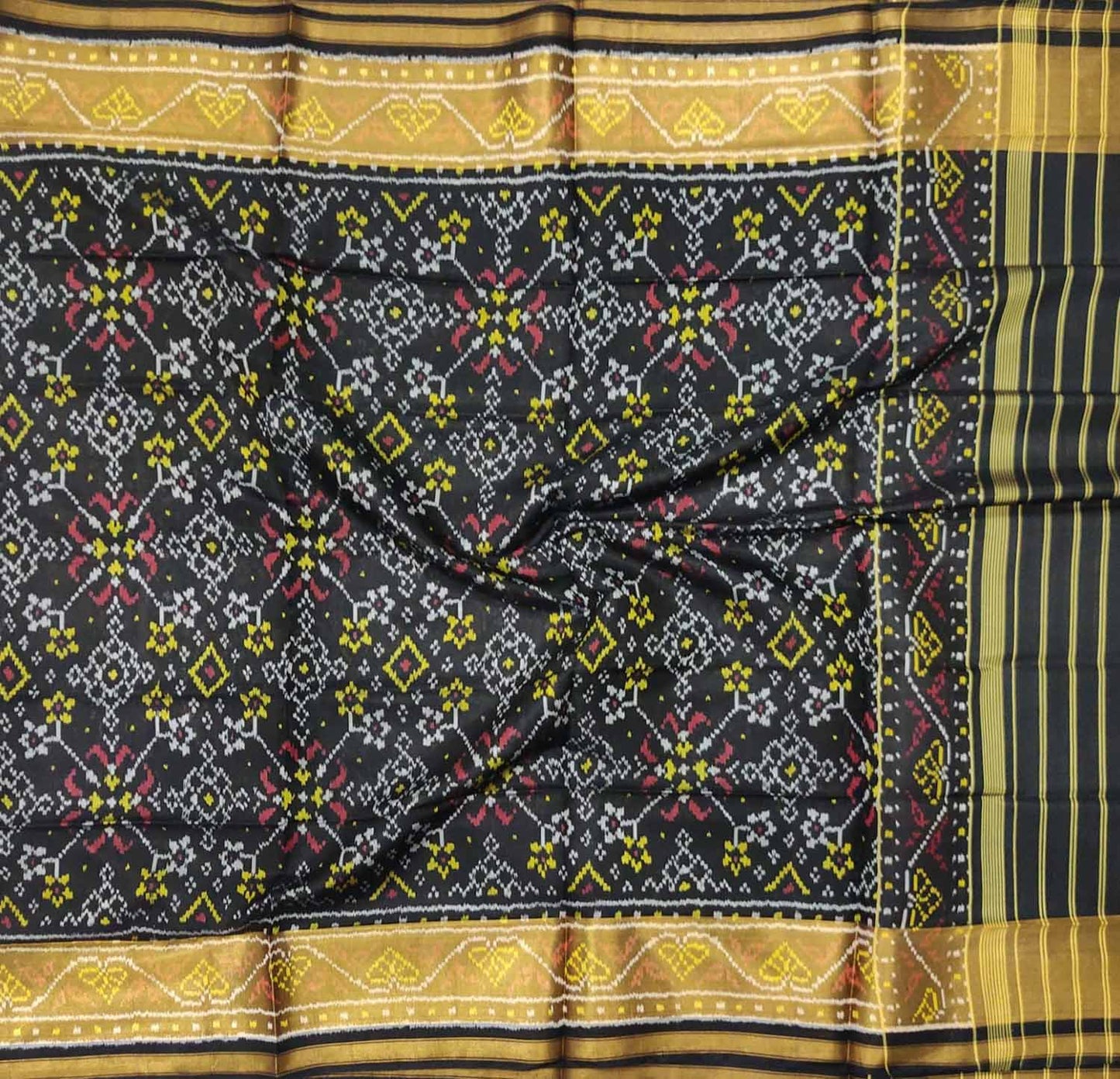 Black Handloom Single Ikat Patola Pure Silk Dupatta - Luxurion World