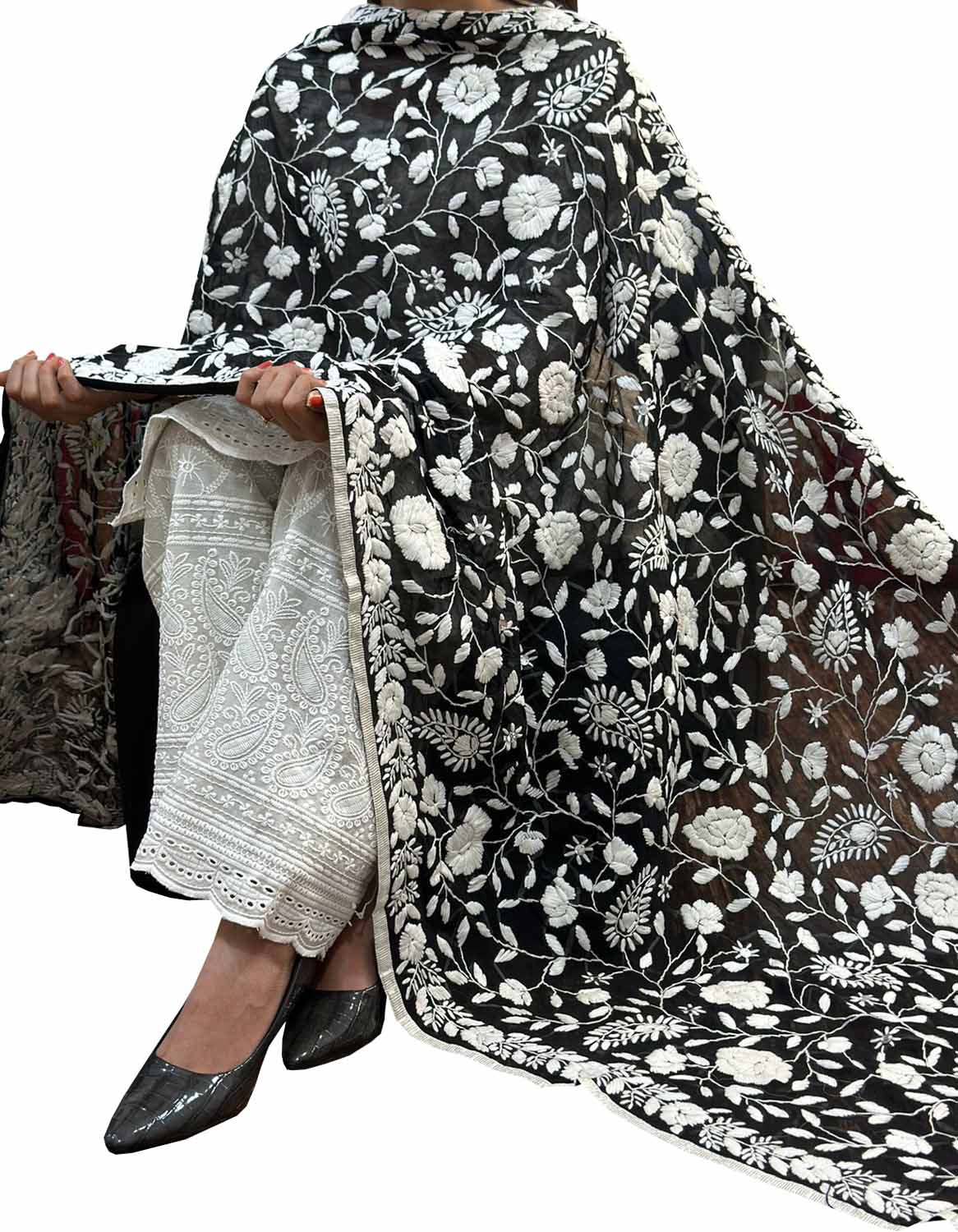Stunning Black Phulkari Georgette Dupatta with Intricate Embroidery - Luxurion World