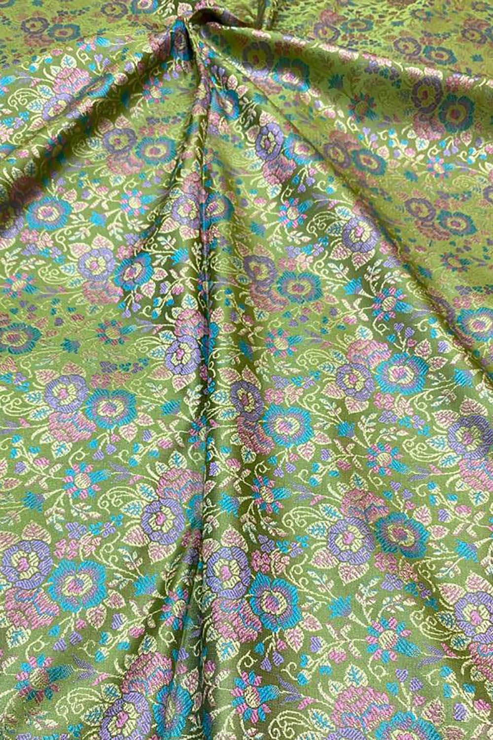 Shop Green Banarasi Silk Tanchui Jamawar Brocade Fabric - 1 Mtr - Luxurion World
