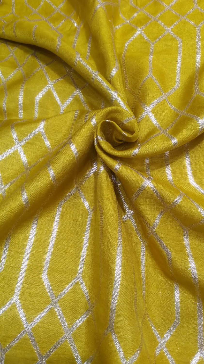 Yellow Banarasi Dola Silk Fabric ( 1 Mtr ) - Luxurion World