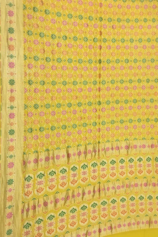 Stunning Yellow Banarasi Bandhani Georgette Saree: A Timeless Classic