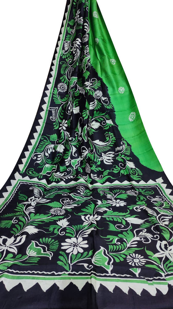Stunning Black and Green Hand Batik Bishnupuri Silk Saree - Perfect for Any Occasion! - Luxurion World