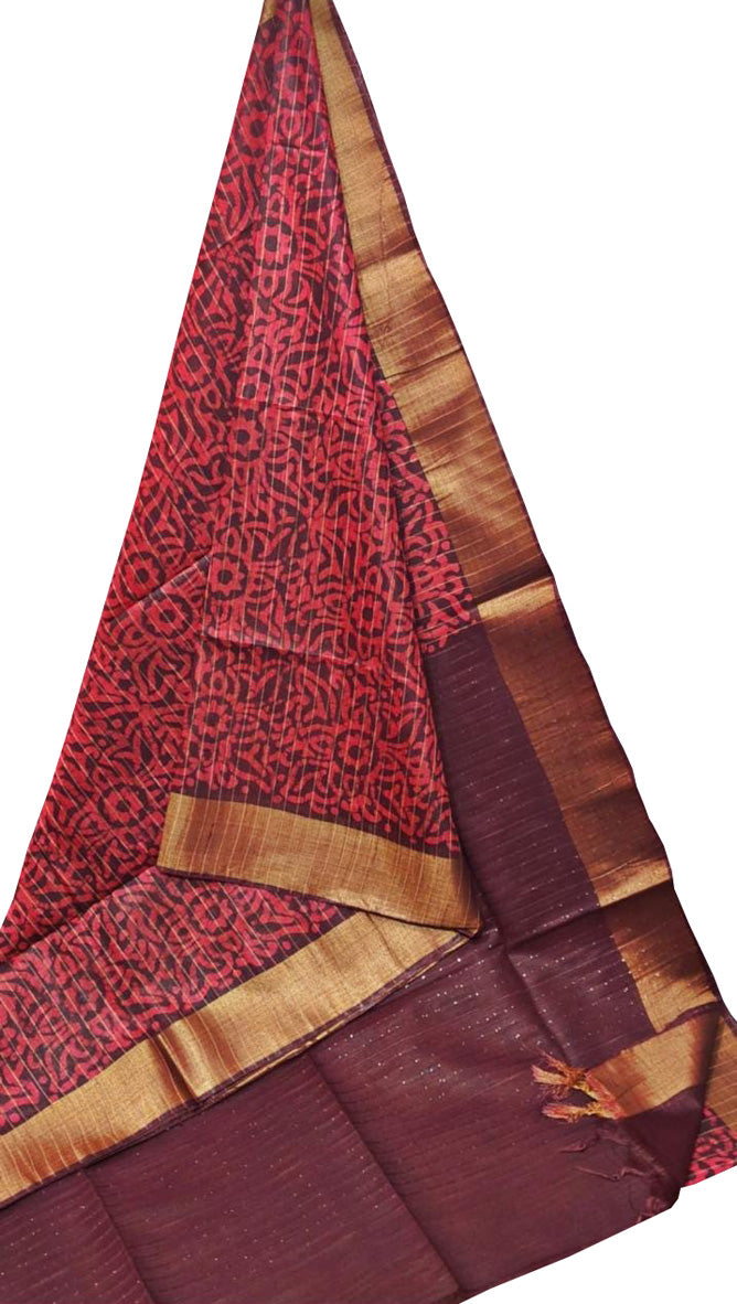 Maroon Batik Print Kota Zari Border Saree - Luxurion World