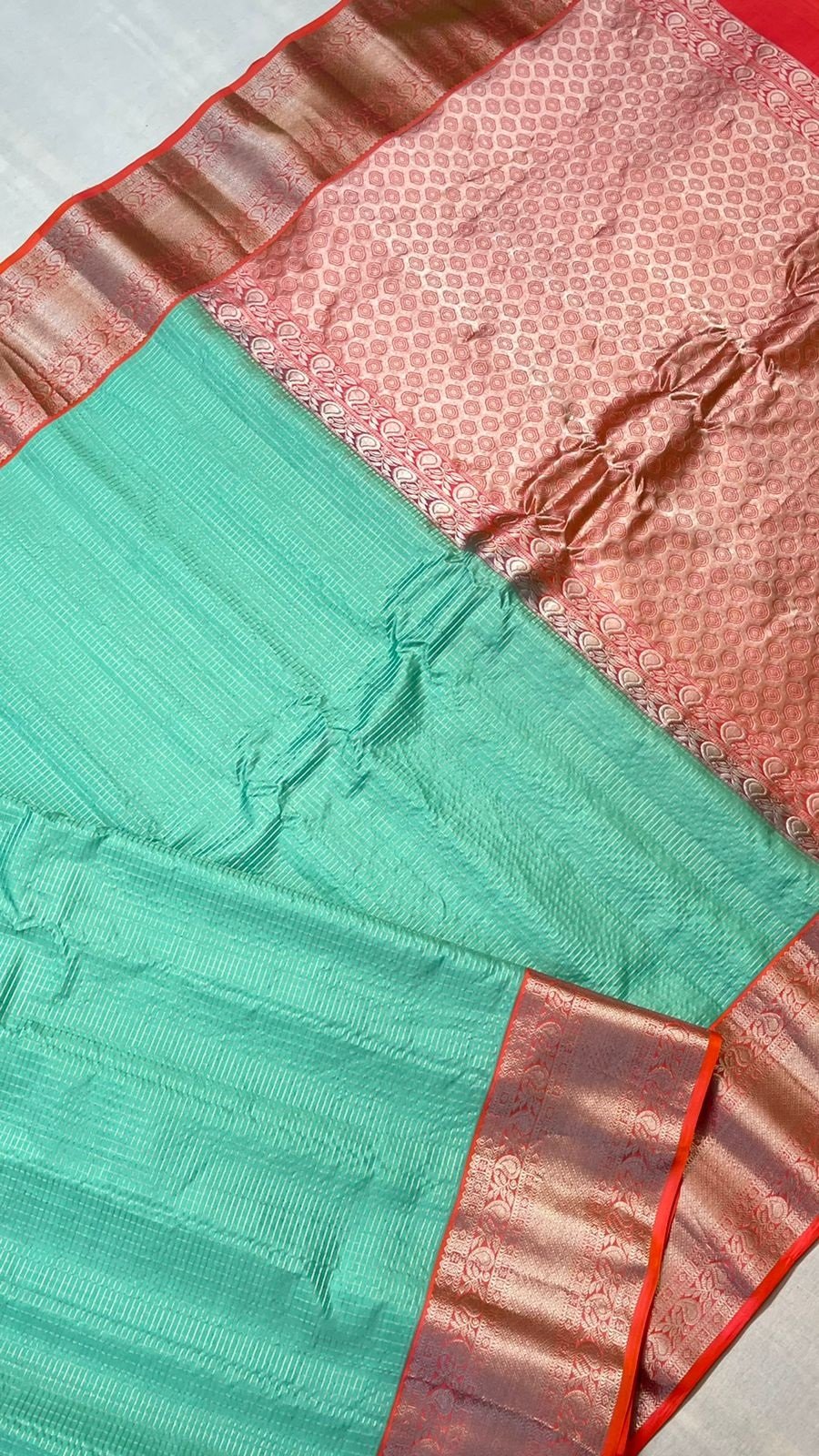 Blue Handloom Gadwal Pure Silk Saree - Luxurion World