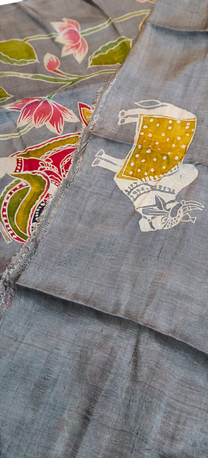 Pastel Batik Hand Painted Pichhwai Mulberry Silk Saree - Luxurion World