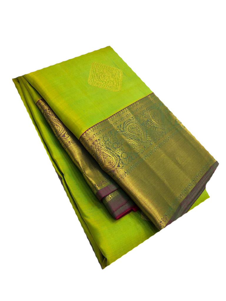 Green Handloom Kanjeevaram Pure Silk Saree - Luxurion World