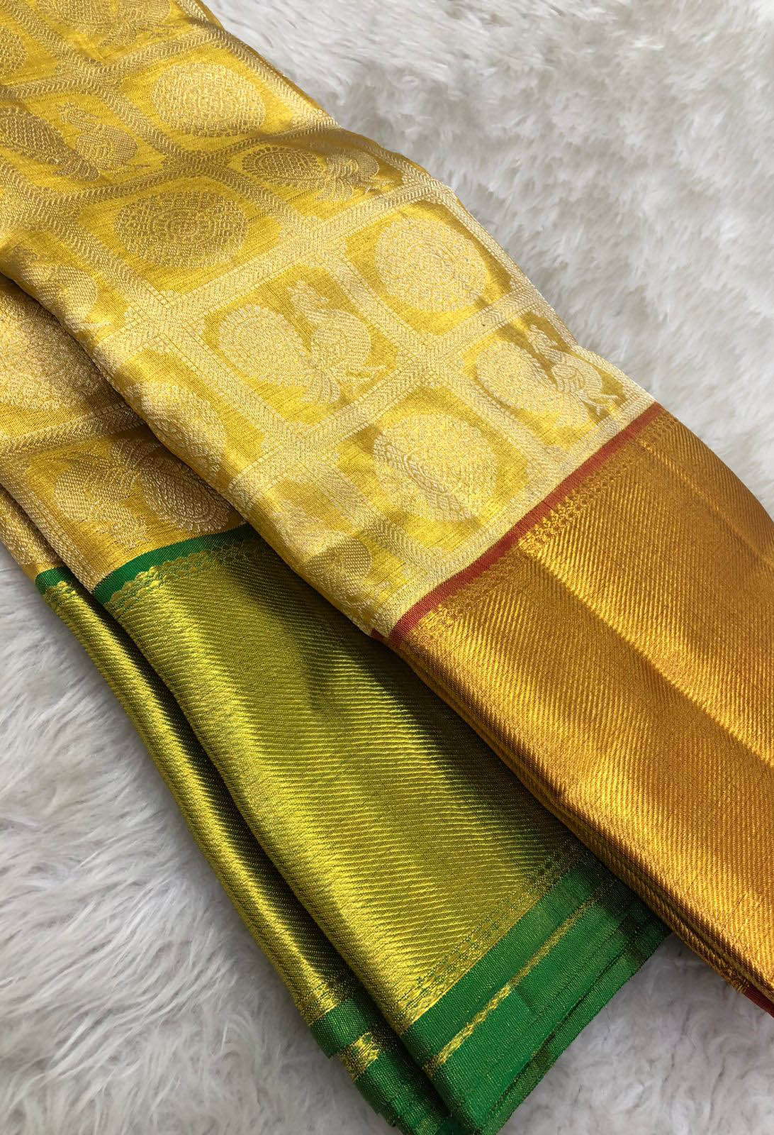 Golden Handloom Kanjeevaram Pure Silk Saree - Luxurion World