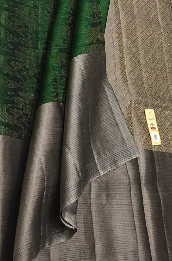 Green Handloom Kanjeevaram Pure Silk Saree - Luxurion World