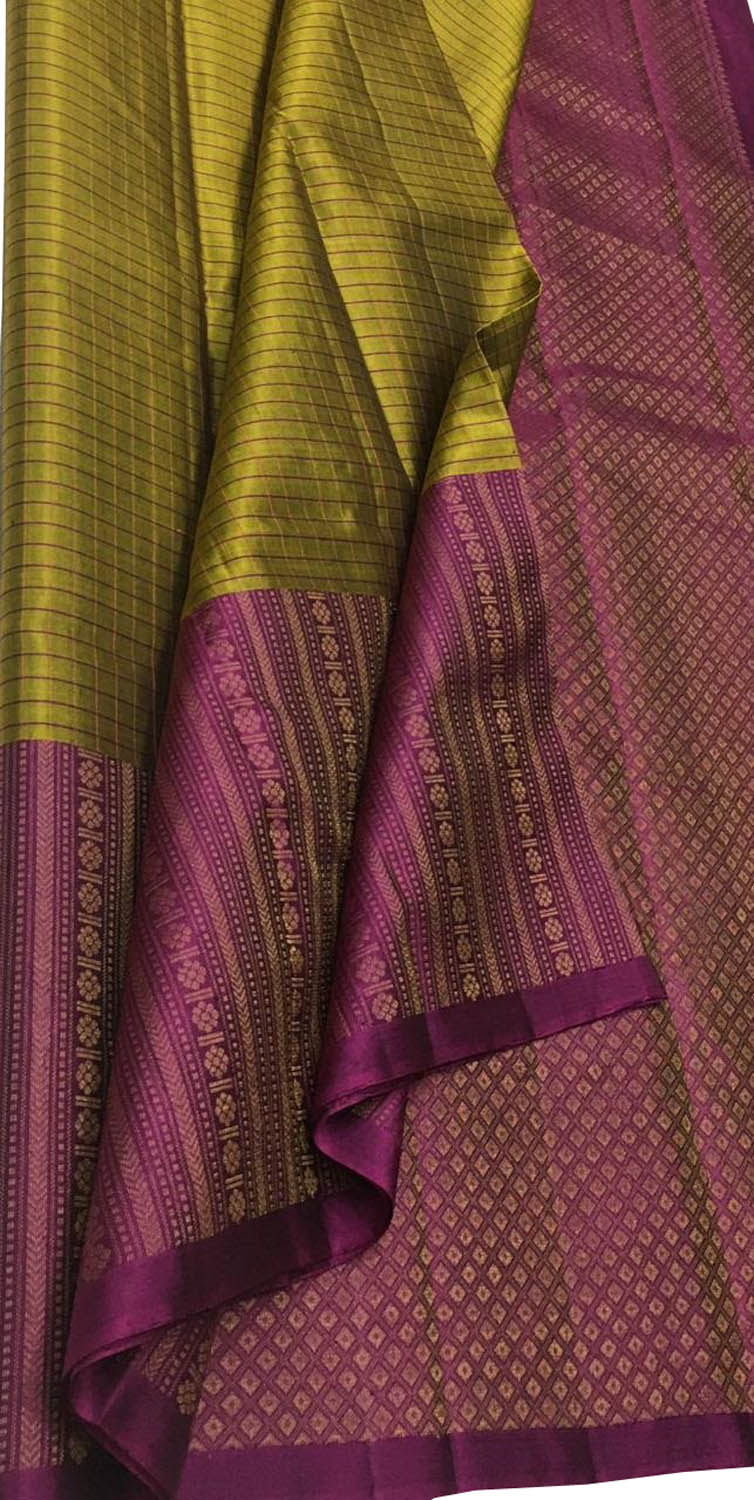 Green Kanjeevaram Handloom Pure Silk Saree - Luxurion World