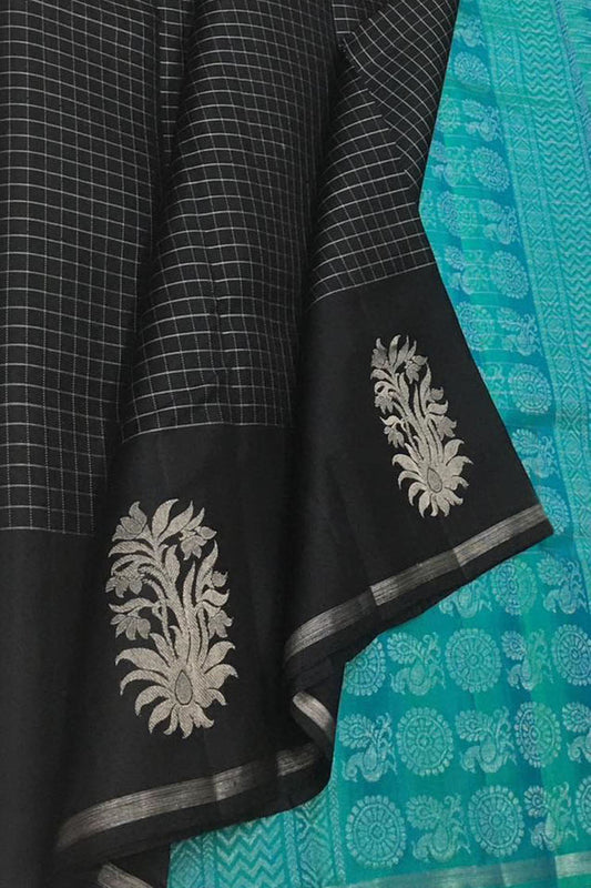 Exquisite Black Kanjeevaram Handloom Silk Saree