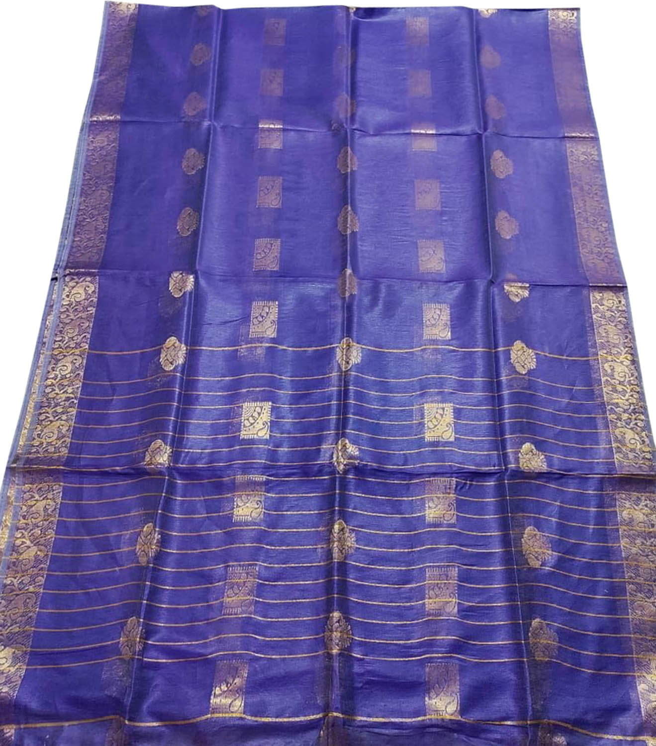 Stunning Purple Linen Silk Saree for a Pure and Elegant Look - Luxurion World