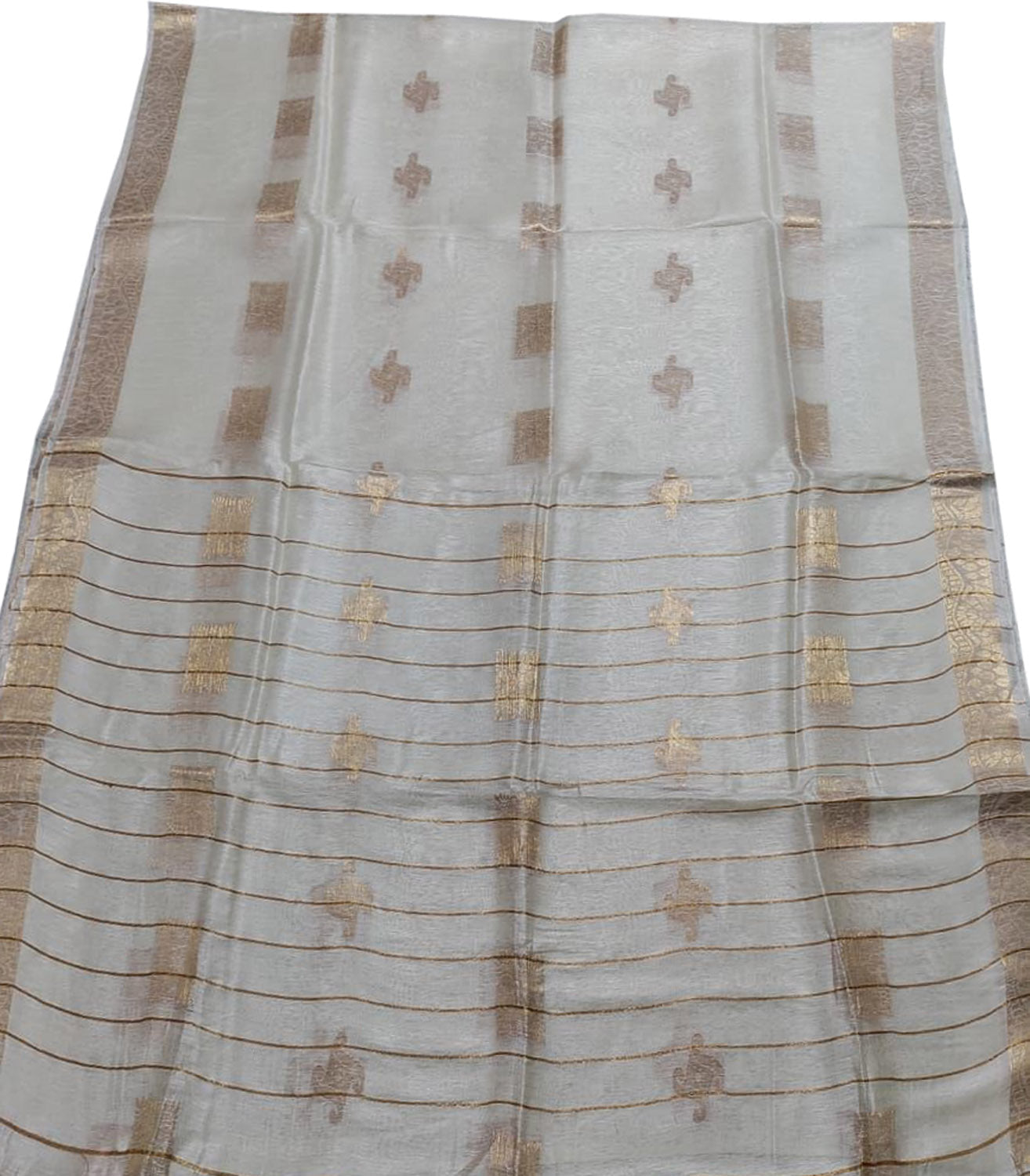 Stunning Off White Linen Silk Saree for Elegant Occasions - Luxurion World