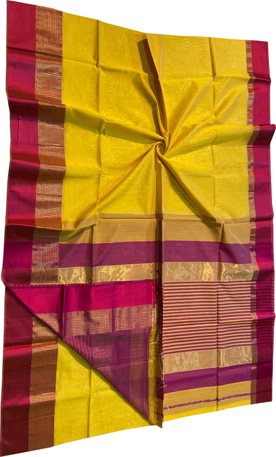 Yellow Handloom Maheshwari Silk Cotton Saree - Luxurion World
